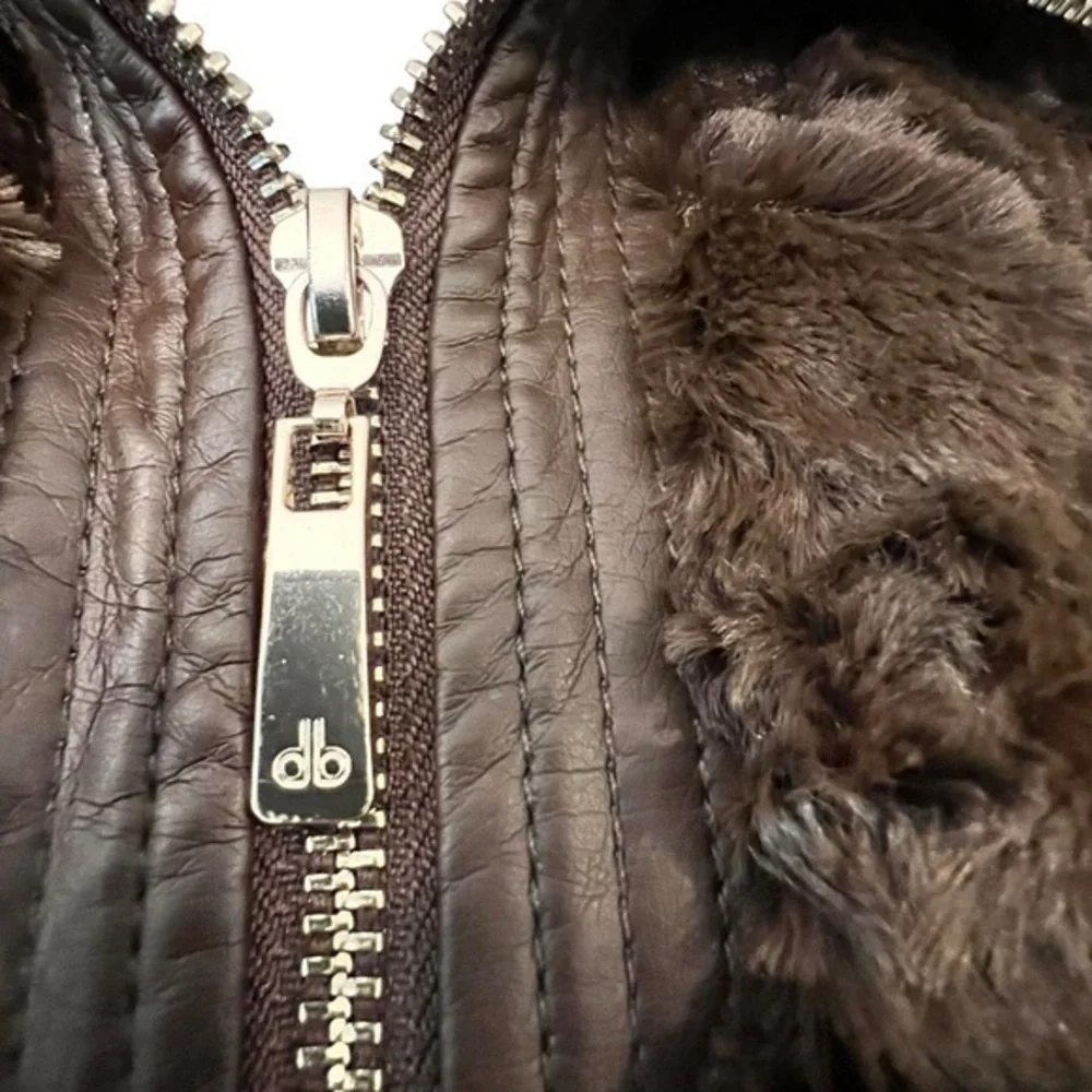 NWOT Dennis Basso Sterling Brown Faux Fur Jacket 2‎ in 1 Zip-Off Sleeve XS COZY